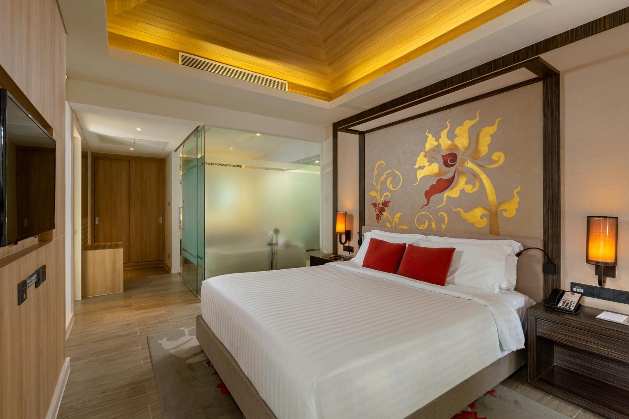 Grand Mercure Phuket Patong Екстериор снимка Deluxe Ocean View
